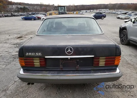 1985 Mercedes-Benz 380 Se z USA, uszkodzony, nr VIN WDBCA32C3FA176576